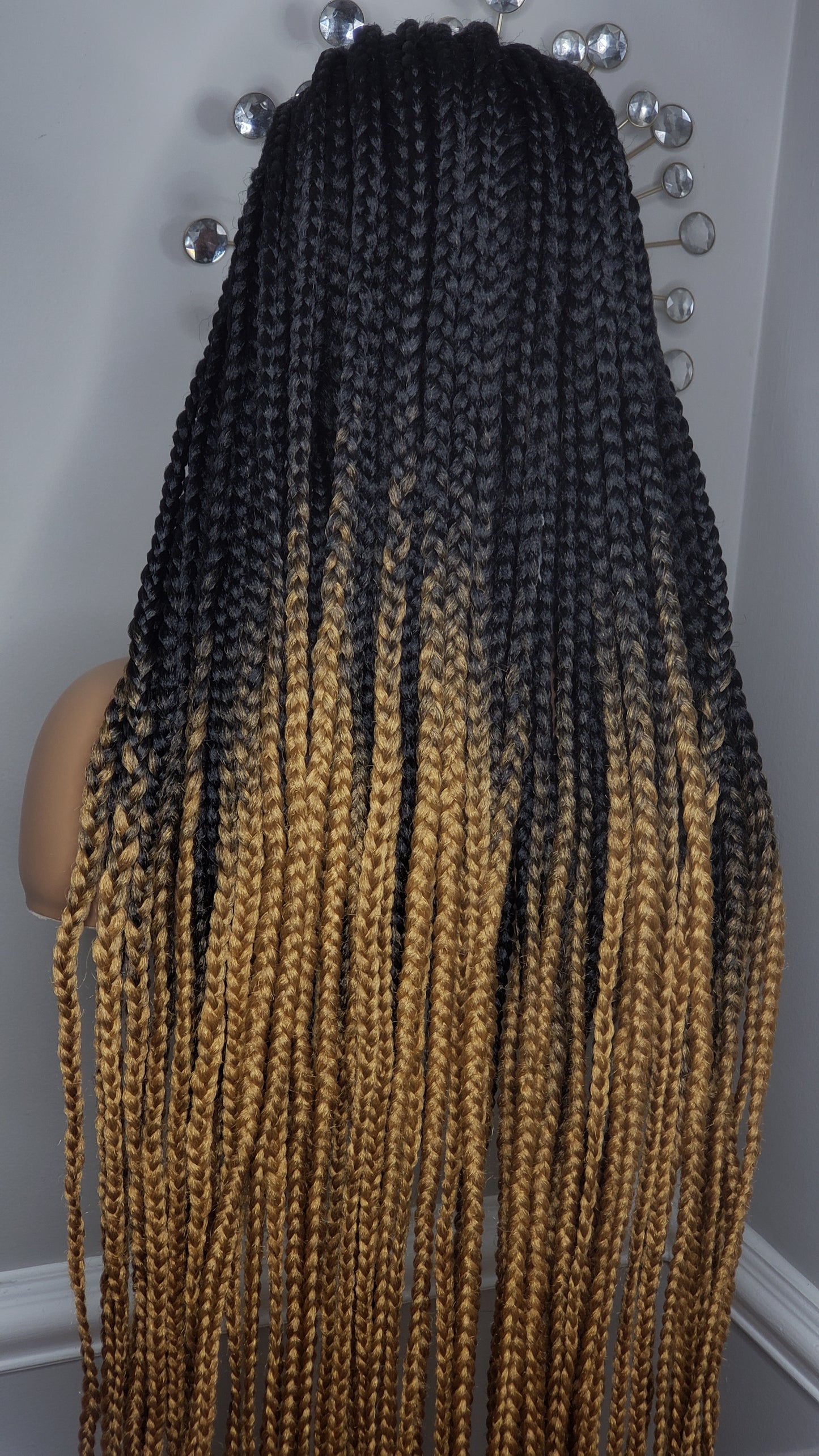 Box Braid X Large 50 1B/27