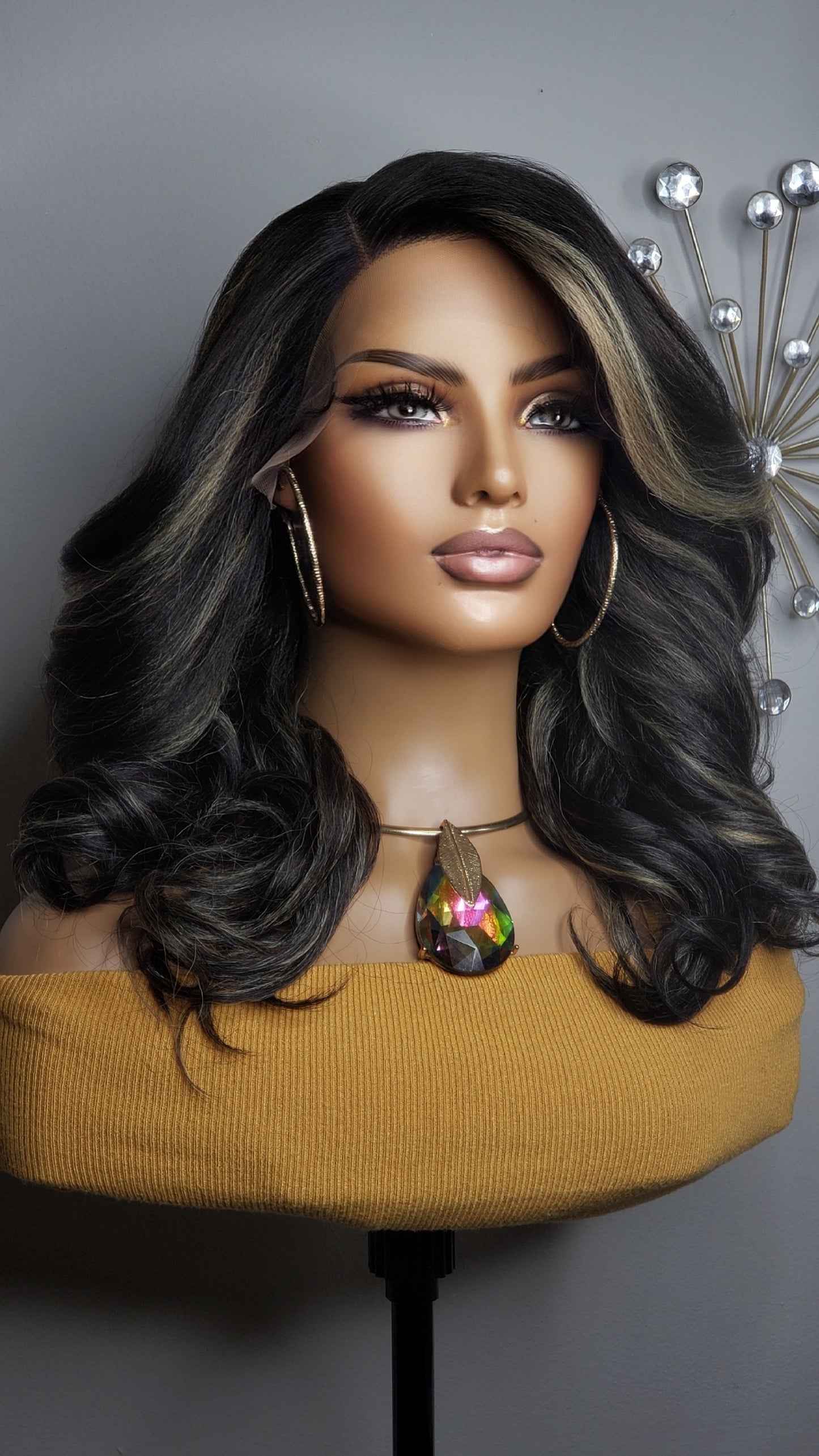 SP Lace Unit 2 CH Blonde