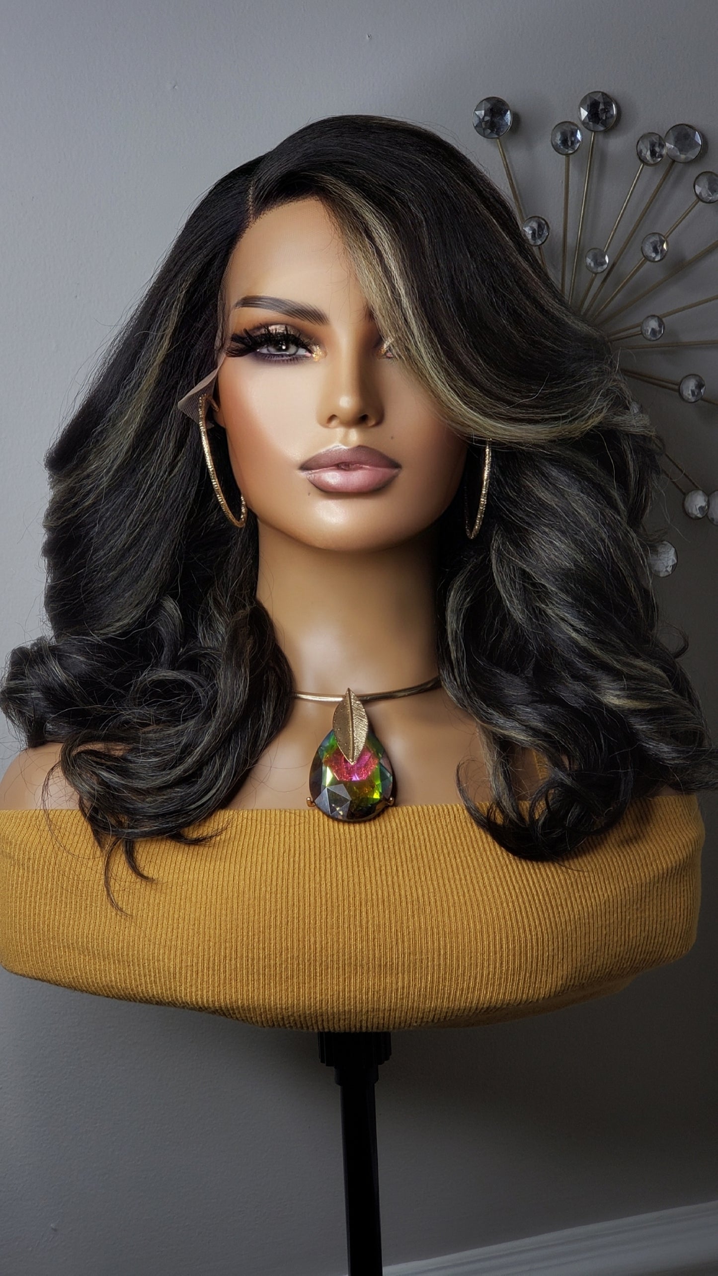 SP Lace Unit 2 CH Blonde