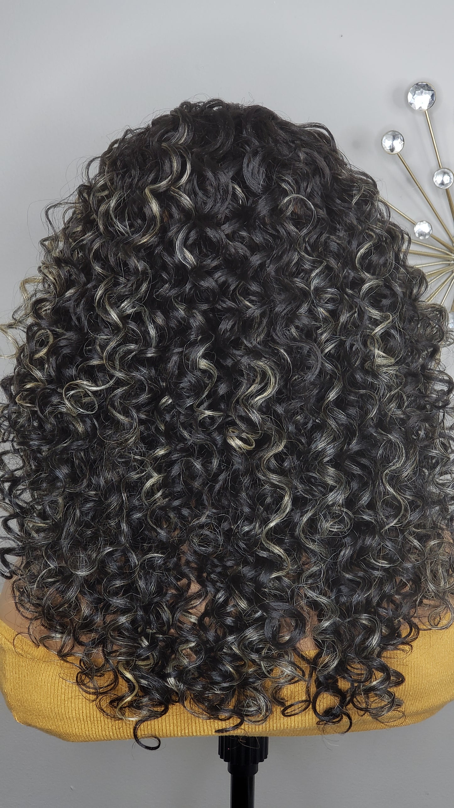 Dashly Lace Unit 45 CH Blonde