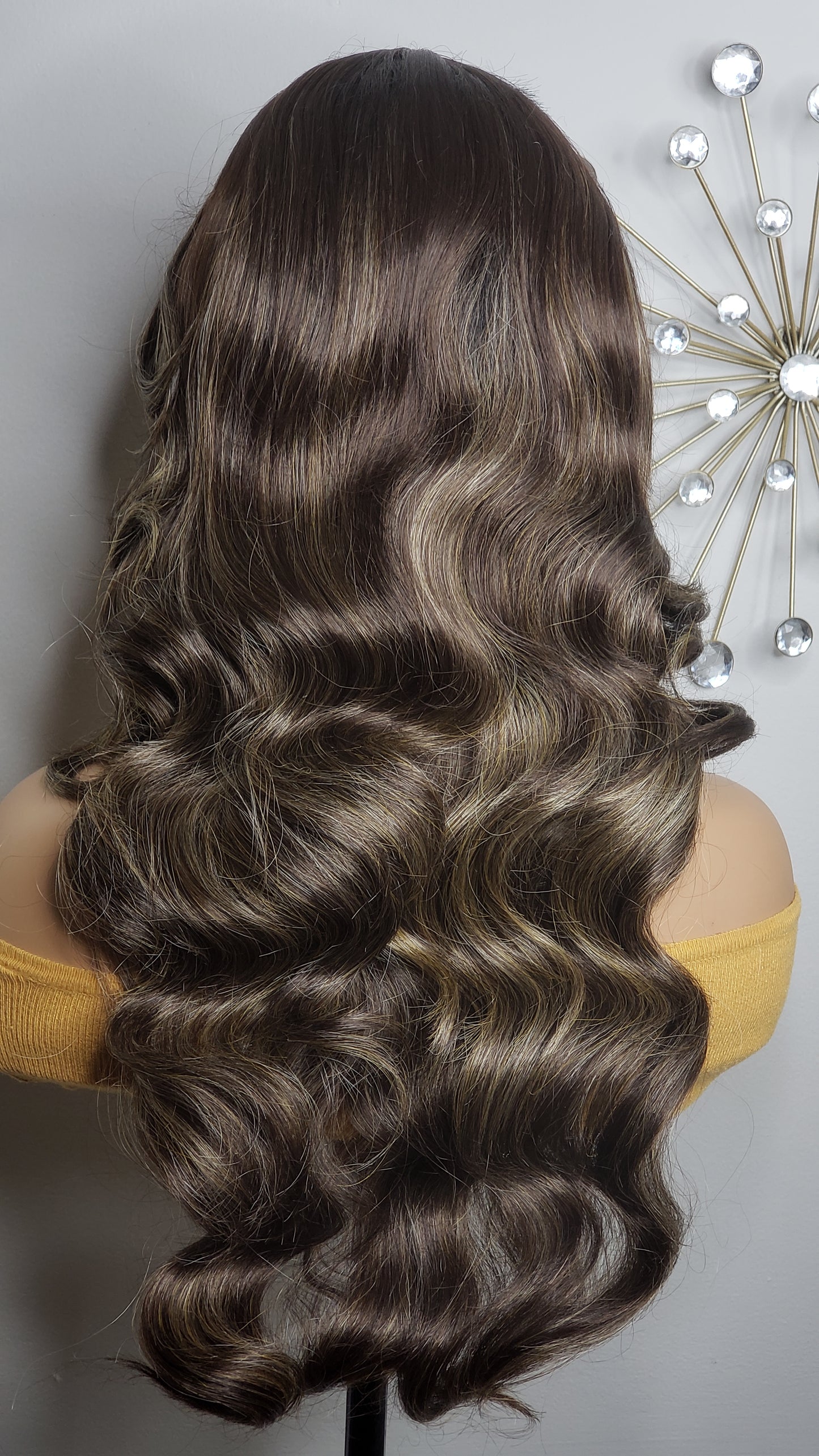 Dashly Lace Unit 26 CH Blonde