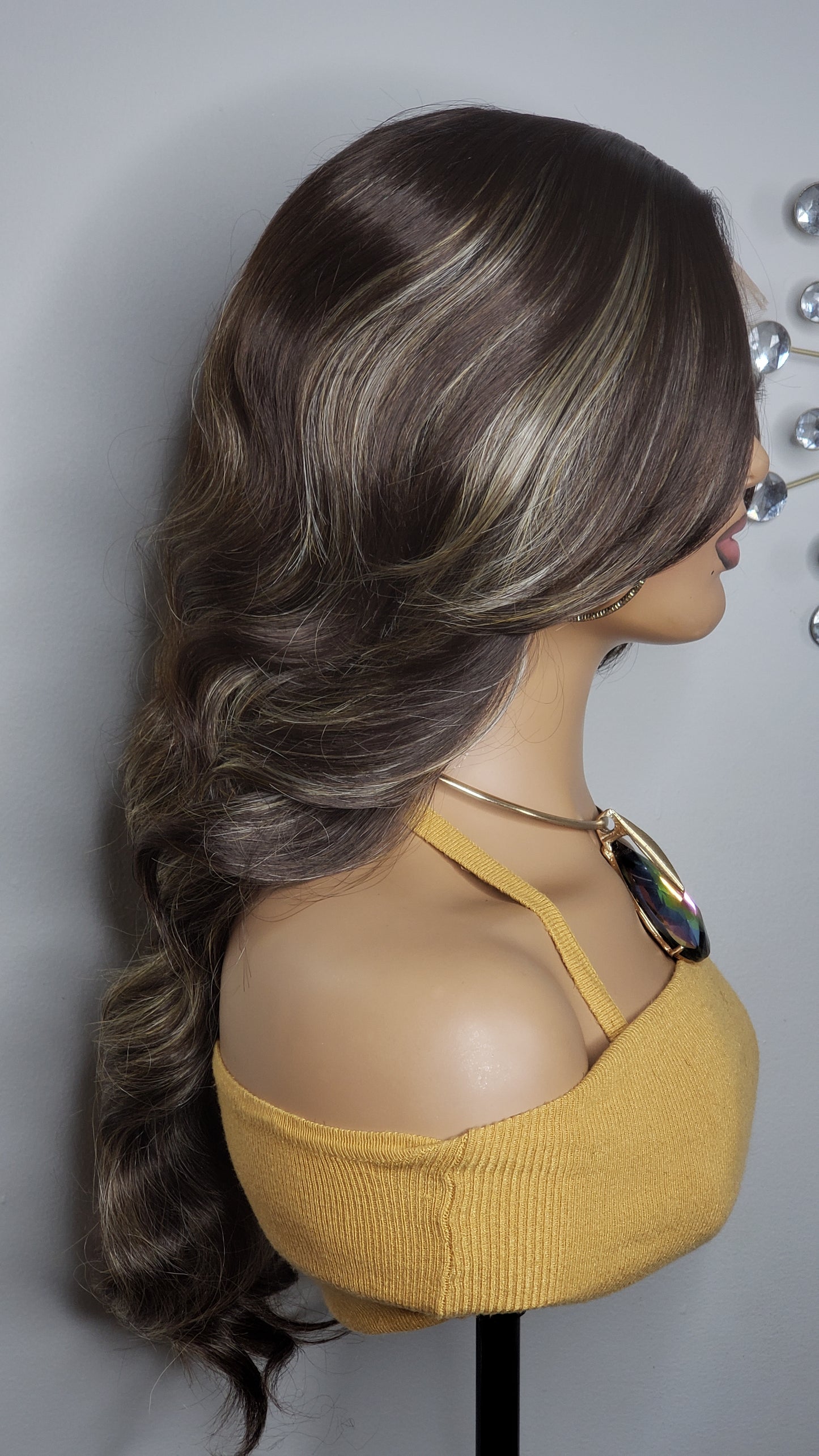 Dashly Lace Unit 26 CH Blonde