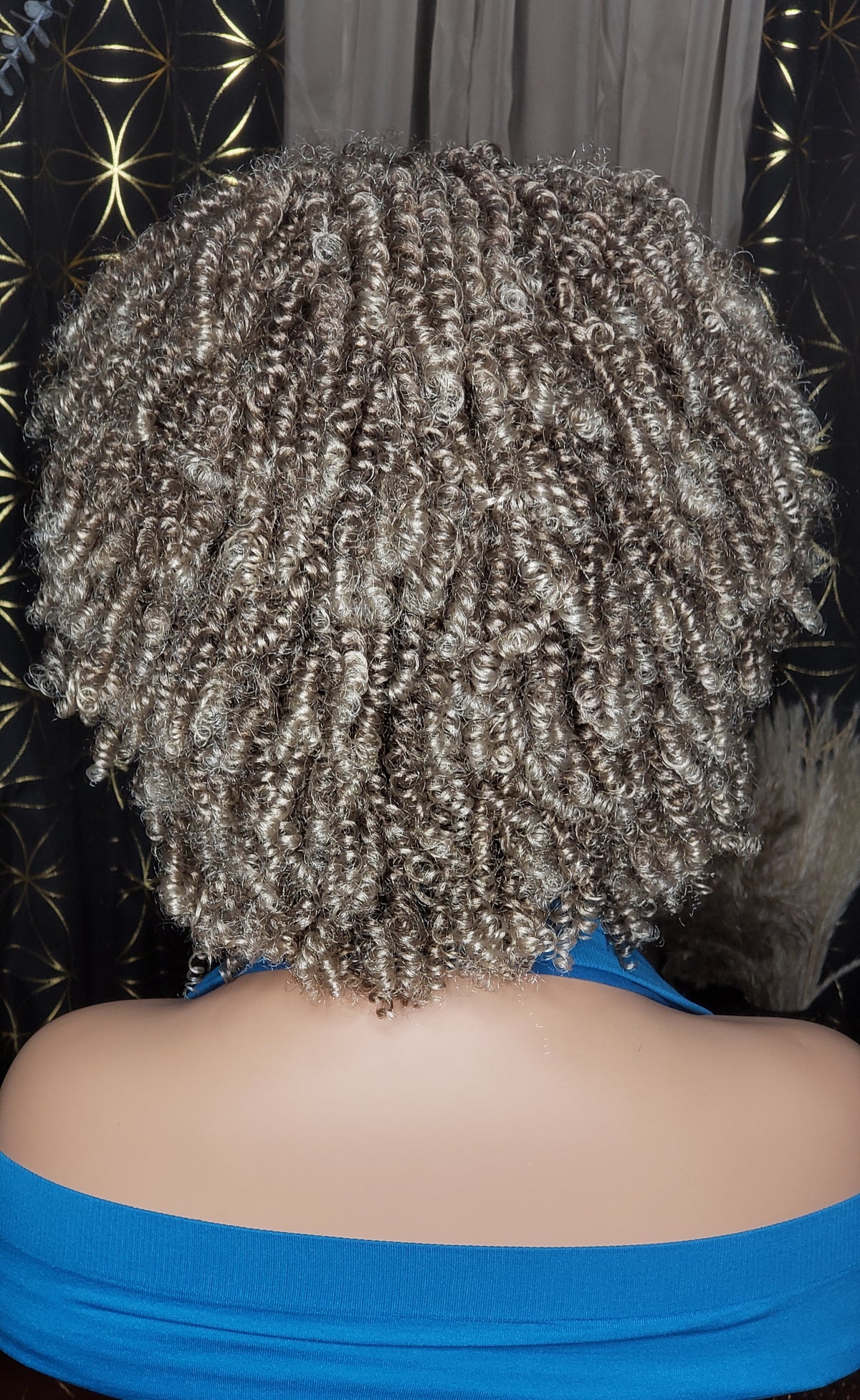 Natural Afro Reta Tiramisu