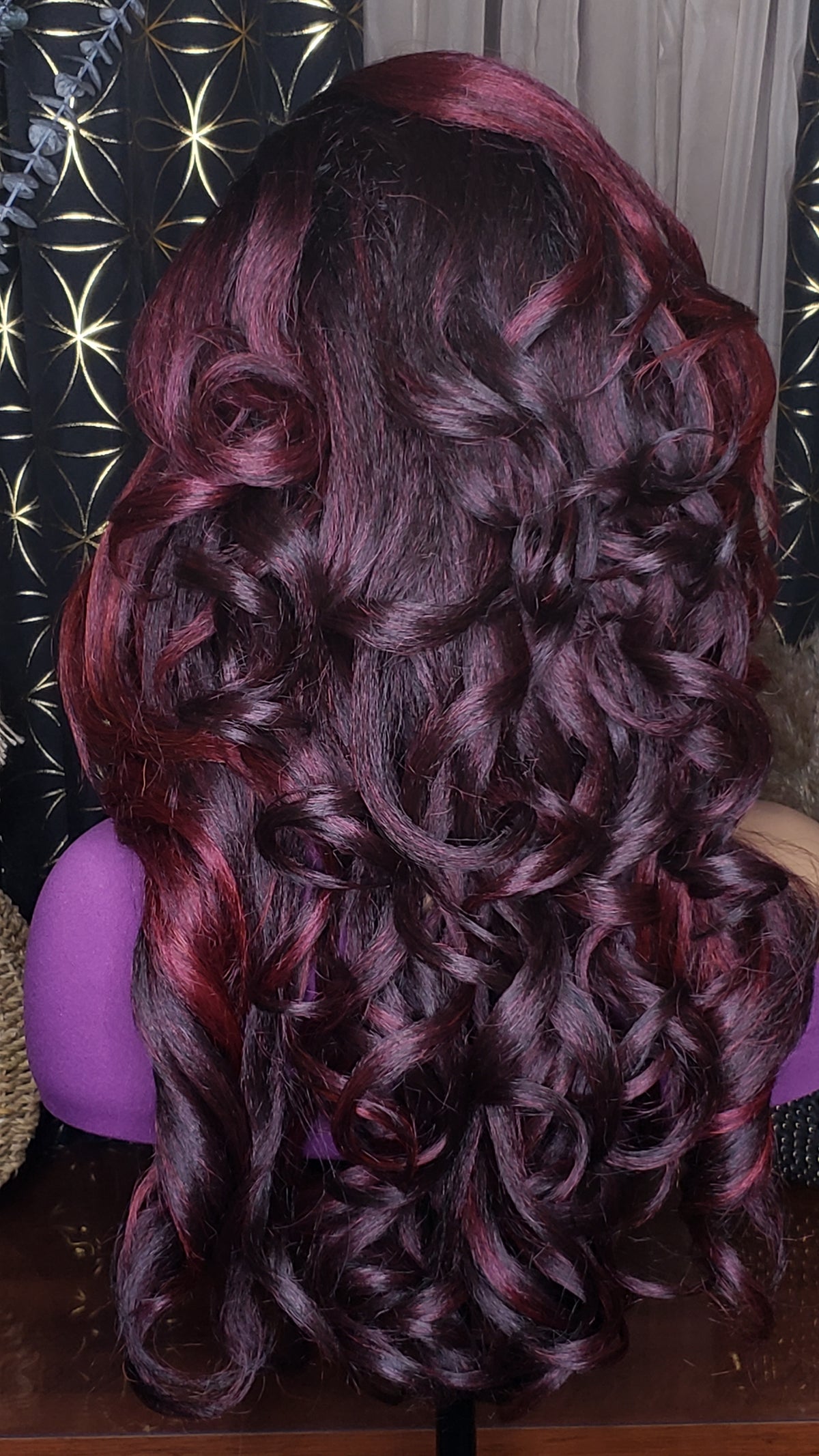 Selene Red Velvet