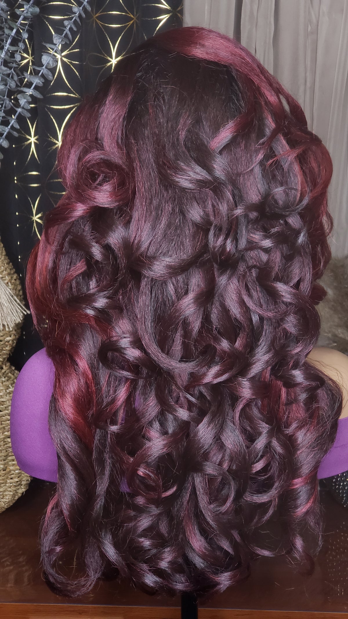Selene Red Velvet