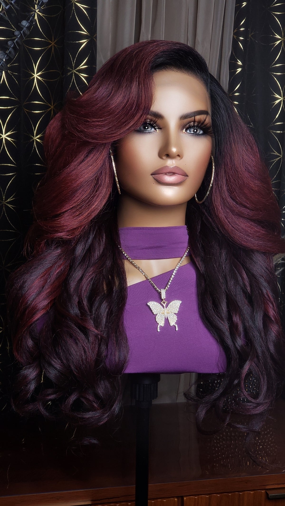 Selene Red Velvet